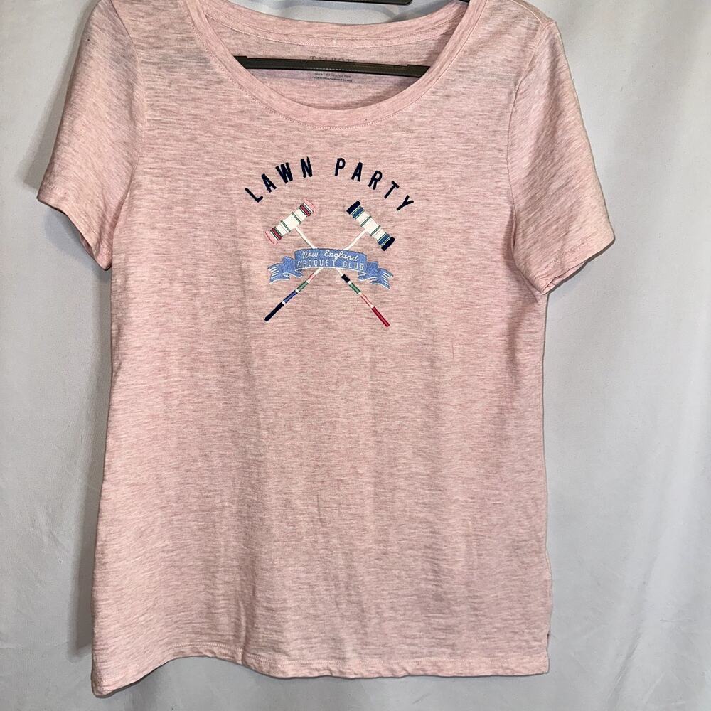 Talbots "Lawn Party" Tee Women's Size Med Pink Cotton Embroidery Casual Outdoor